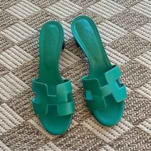 Hermes Oasis Sandal, EU 40